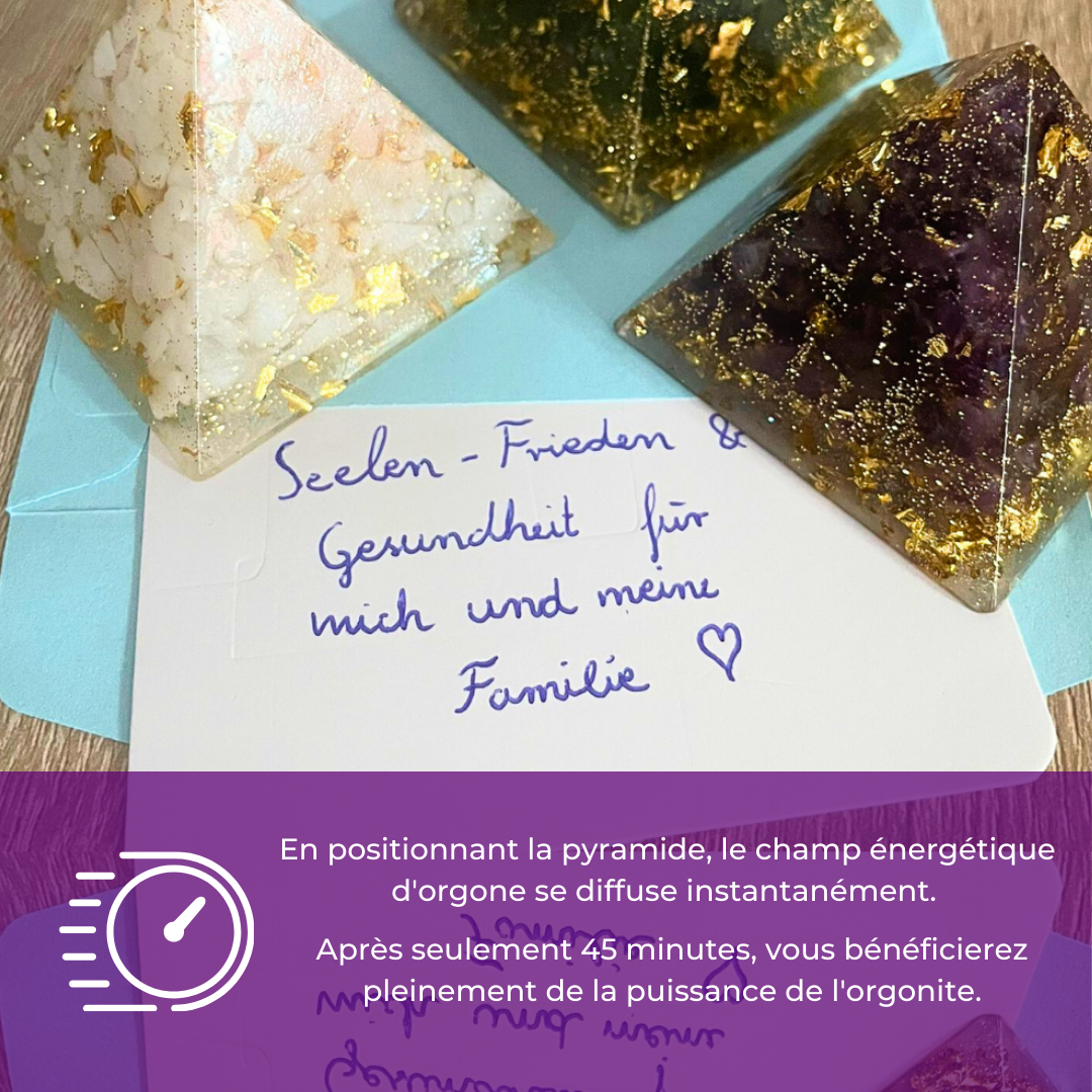 Pyramide des souhaits - amour, manifestation